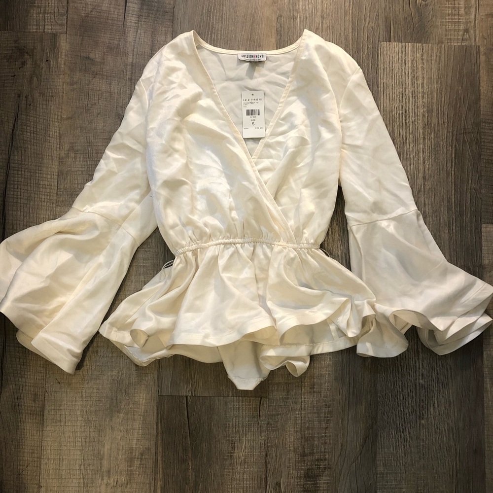 FASHION NOVA Peplum Top